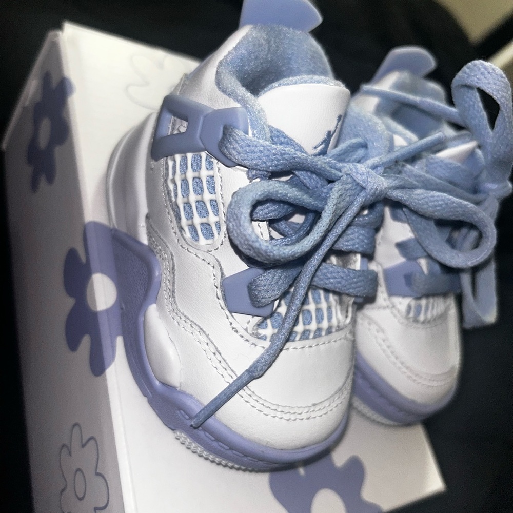Air Jordan 4 Retro "Forget Me Not” toddlers